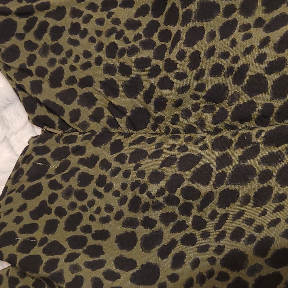 Abercrombie & Fitch Green Leopard Jumpsuit Women's Size XS - Picture 6 of 10
